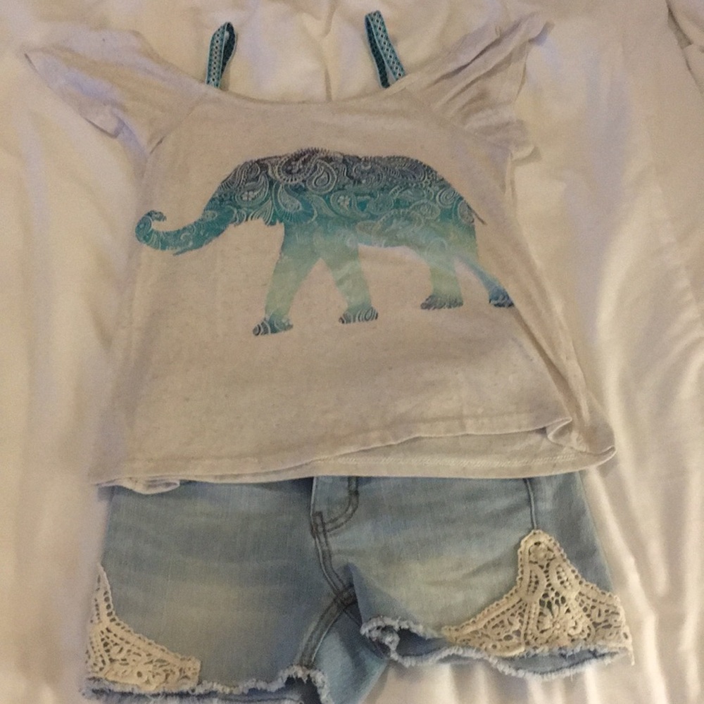 Girls washed out jean shorts.